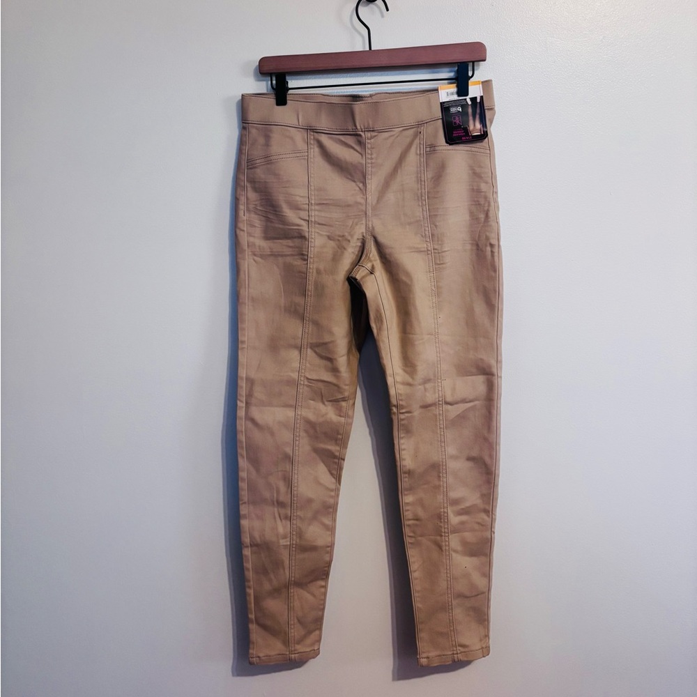 NWT no boundaries high rise begging in khaki tan size large